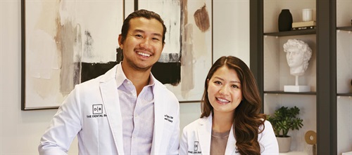 Office Visit: Drs. Kha Nguyen and Lynn Doan Inside the Dental Bar in Aurora, Colorado, patients can enjoy not only creature comforts such as aromatherapy and warm blankets but also a one-of-a-kind hidden speakeasy with a full (nonalcoholic) cocktail bar. In our exclusive Q&A, Drs. Kha Nguyen and Lynn Doan share how the concept came to life, go over the impressive clinical tech also included in the practice and explain how young doctors can (and should) invest in themselves. 
