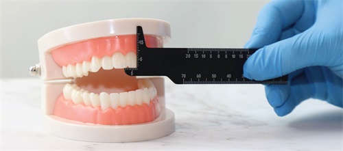 Simplifying Vertical Dimension Dr. John Nosti explores one of the most misunderstood aspects of rehabilitation dentistry: vertical dimension. Through practical guidance and a detailed case example, Nosti helps dentists approach this complex subject. 