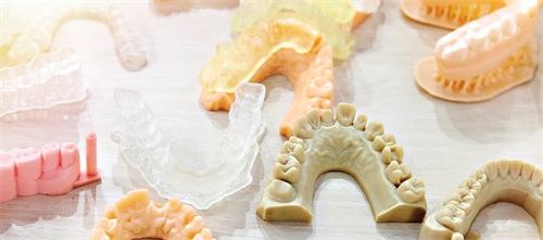 Technological Advances Dr. Whitney White walks readers through her digital denture protocol—not just the clinical side but also how she communicates with patients before and during the process.