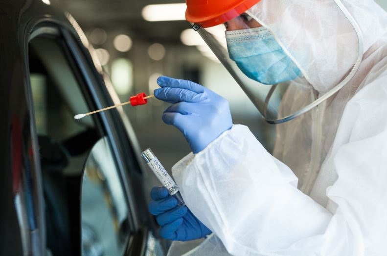 Take These 5 Steps When an Employee Gets COVID-19