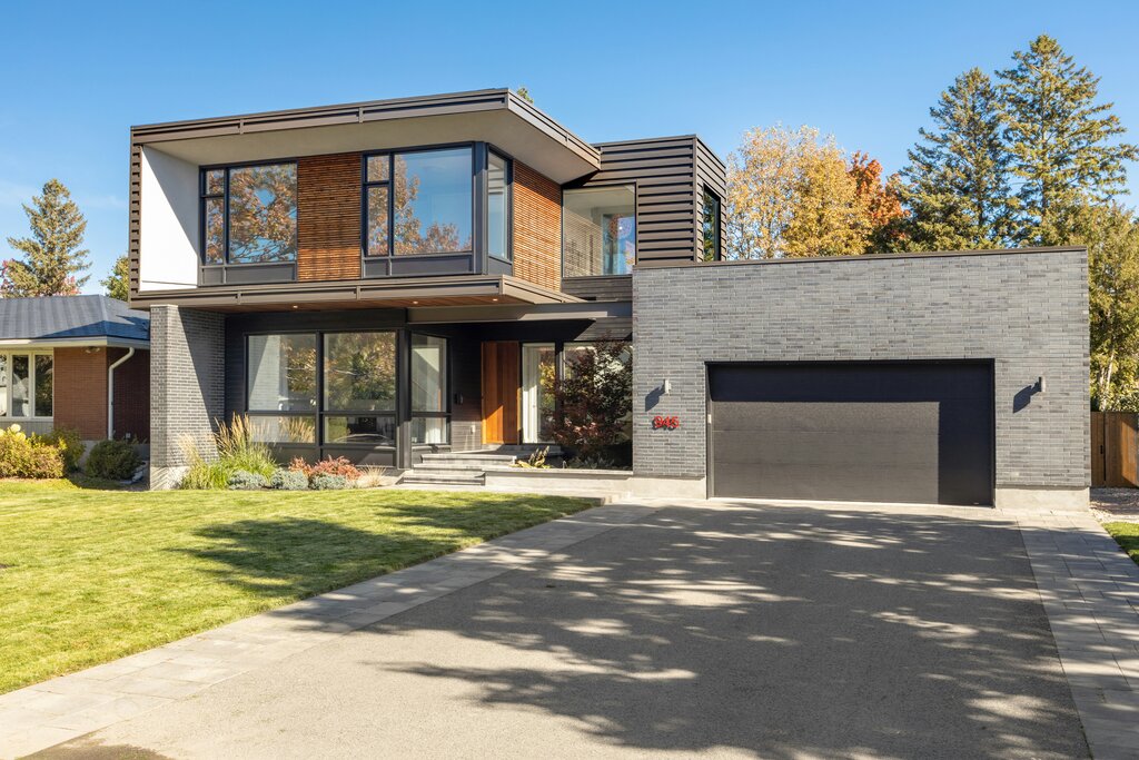 How to Avoid Capital Gains Tax on Real Estate Sales