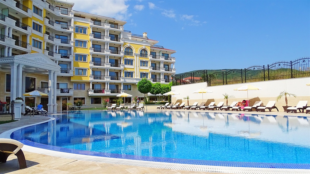 4 Reasons To Create Passive Income With Multifamily Syndication