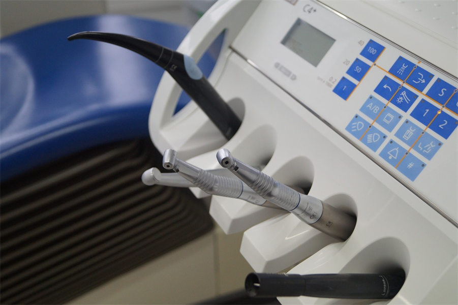 Don’t Be Like Every Other Dental Practice, Here’s How to Differentiate