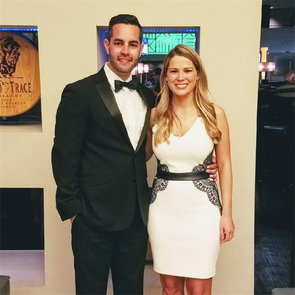 Episode #17: How to Balance Marriage and Dentistry with Drs. Luis and Tori Mariusso