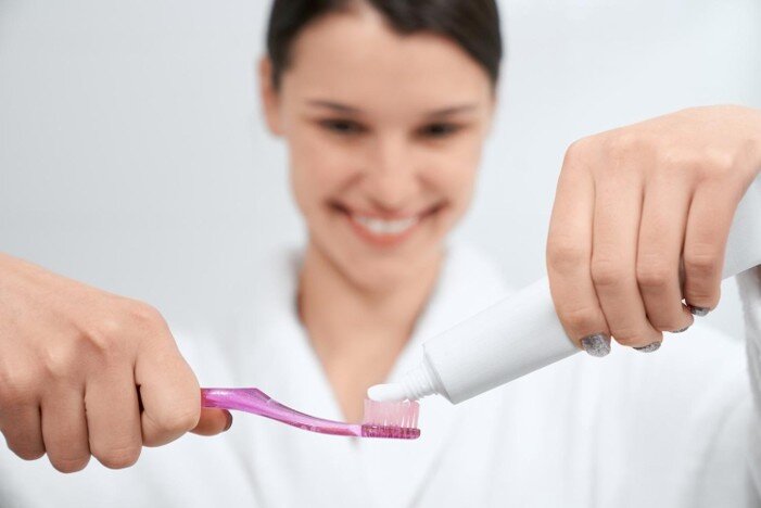 7 Best Toothpaste for Bleeding Gums: The Stop-the-Pink-in-the-Sink Guide for 2026