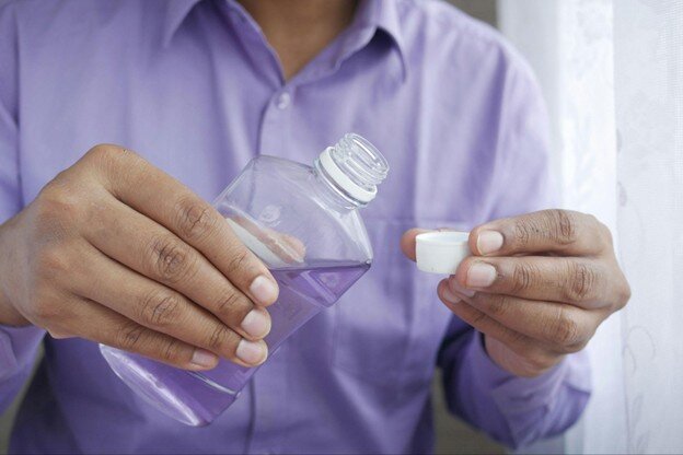 Best Mouthwash for Plaque: The Definitive Guide