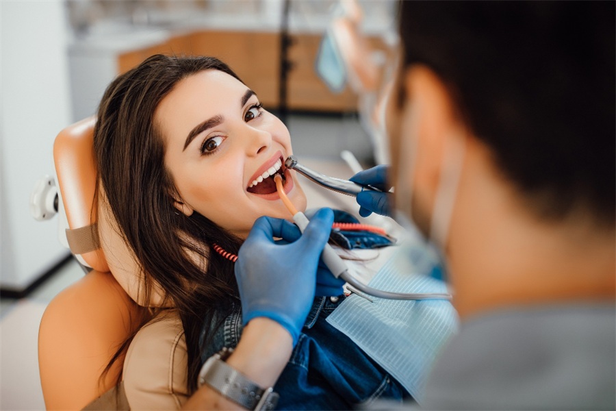Building Trust In The Operatory: Communication Tips They Don’t Teach In Dental School