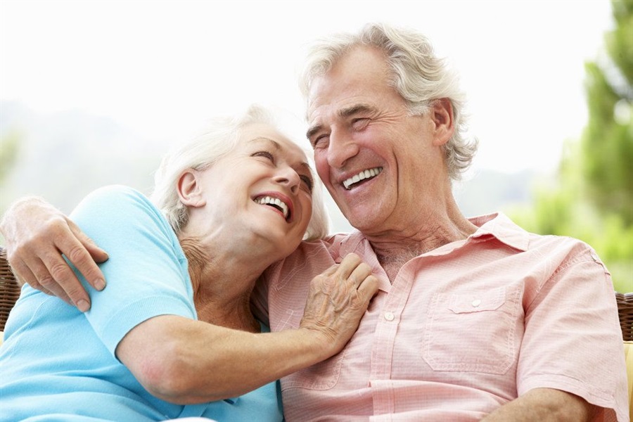 4 Tips for Preserving Your Teeth As You Age