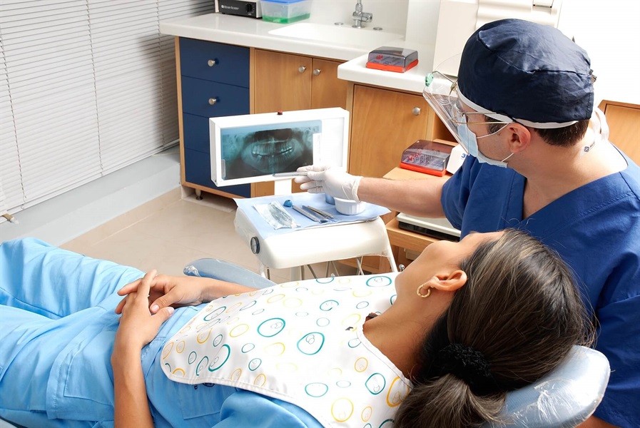 How to Find an Excellent Dentist Within 7 Amazing Tips