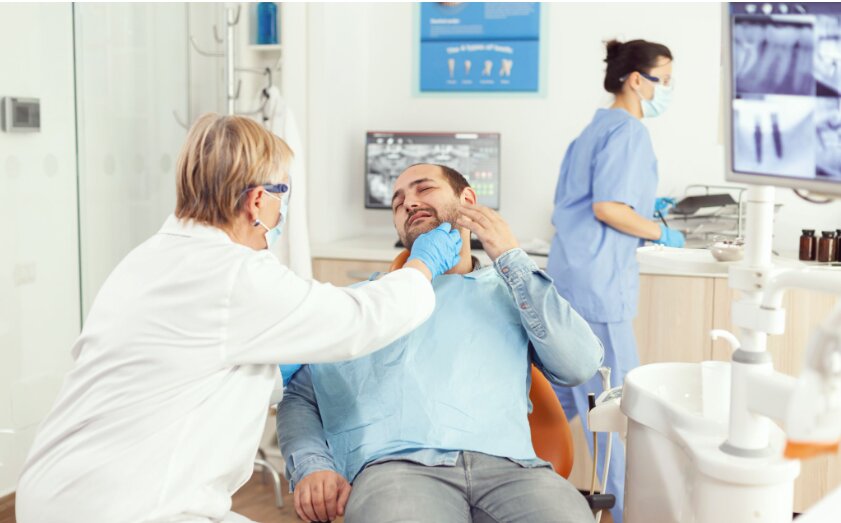The Role of a Dentist in Preventing Gum Disease & Cavities in Glendale, AZ