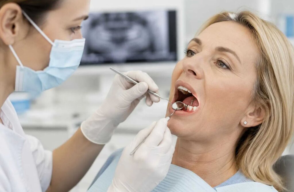 Dental Implant Risks and Complications: How Common Are They Really?