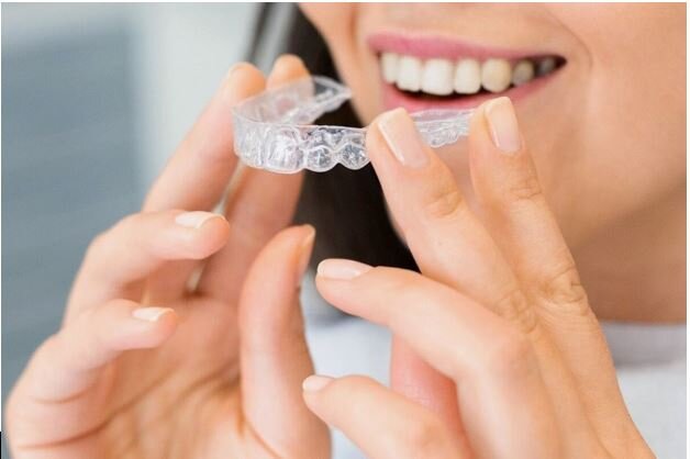 Are Clear Aligners as Effective as Traditional Braces for Teeth Straightening?