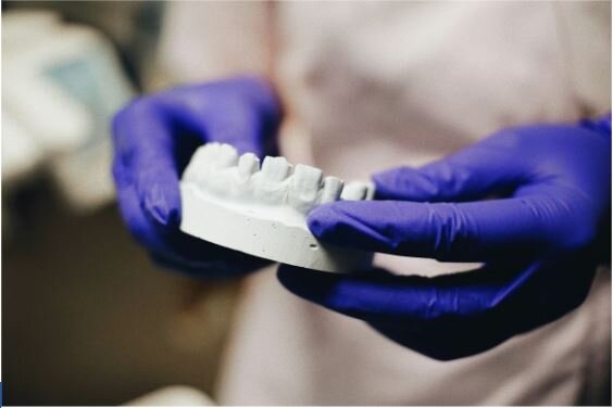 Common Problems a Prosthodontist Can Correct